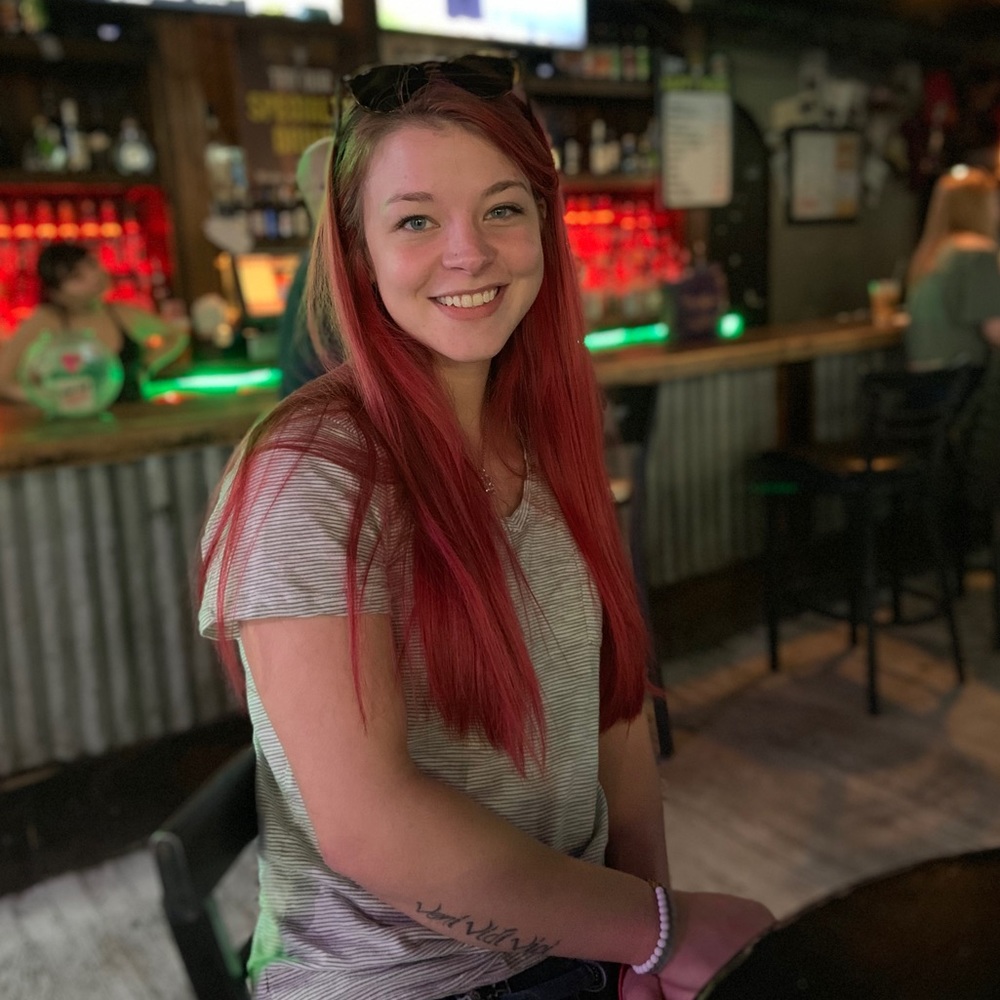 Meet your Posher, Courtney